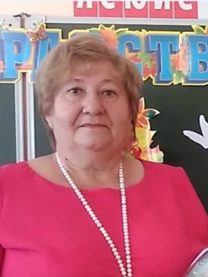 Полвека у школьной доски