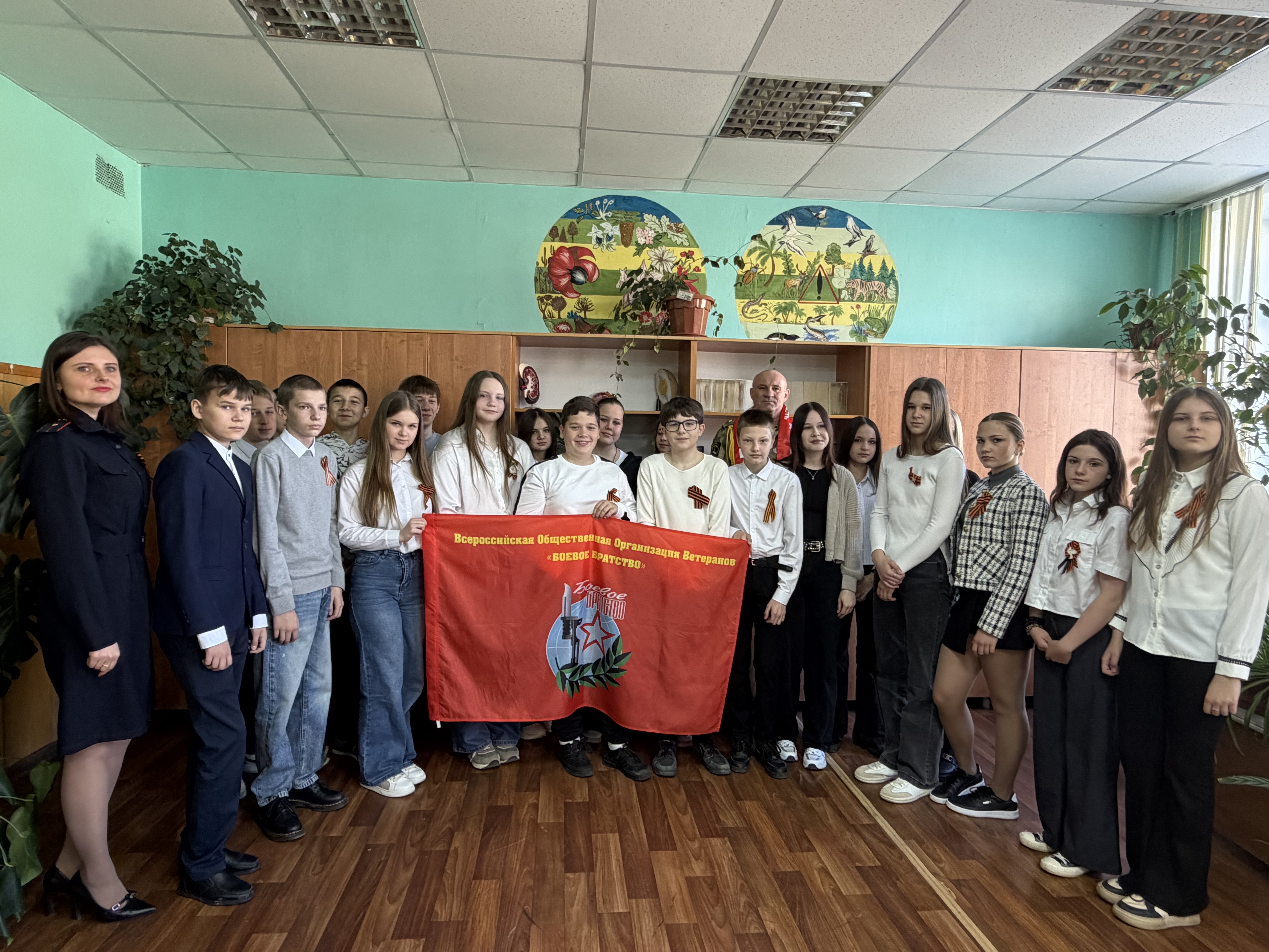 В Базарном Карабулаке сотрудник полиции и общественник провели патриотическое мероприятие «1418 шагов до Победы»