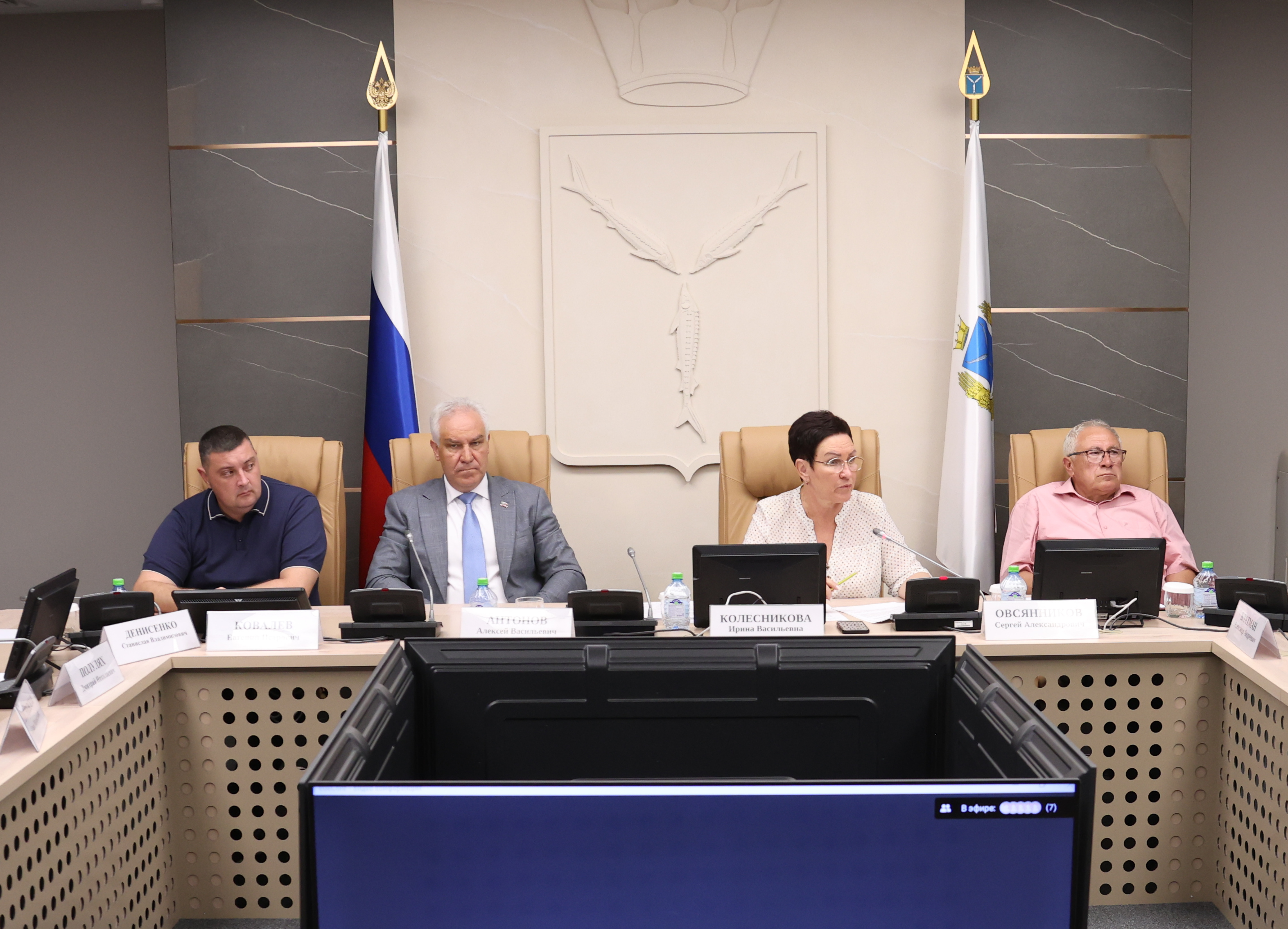 В Саратовской области руководителей муниципальных школ и детсадов освободят от функций заказчика стройпроектов